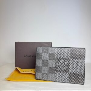 Bi-fold Wallet - First Copy
