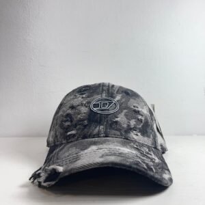 Caps