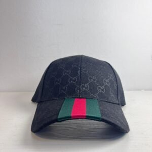 Caps