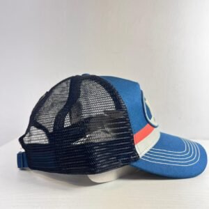 Caps